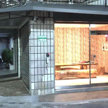 Red 13 Apartment Тайпей Екстериор снимка